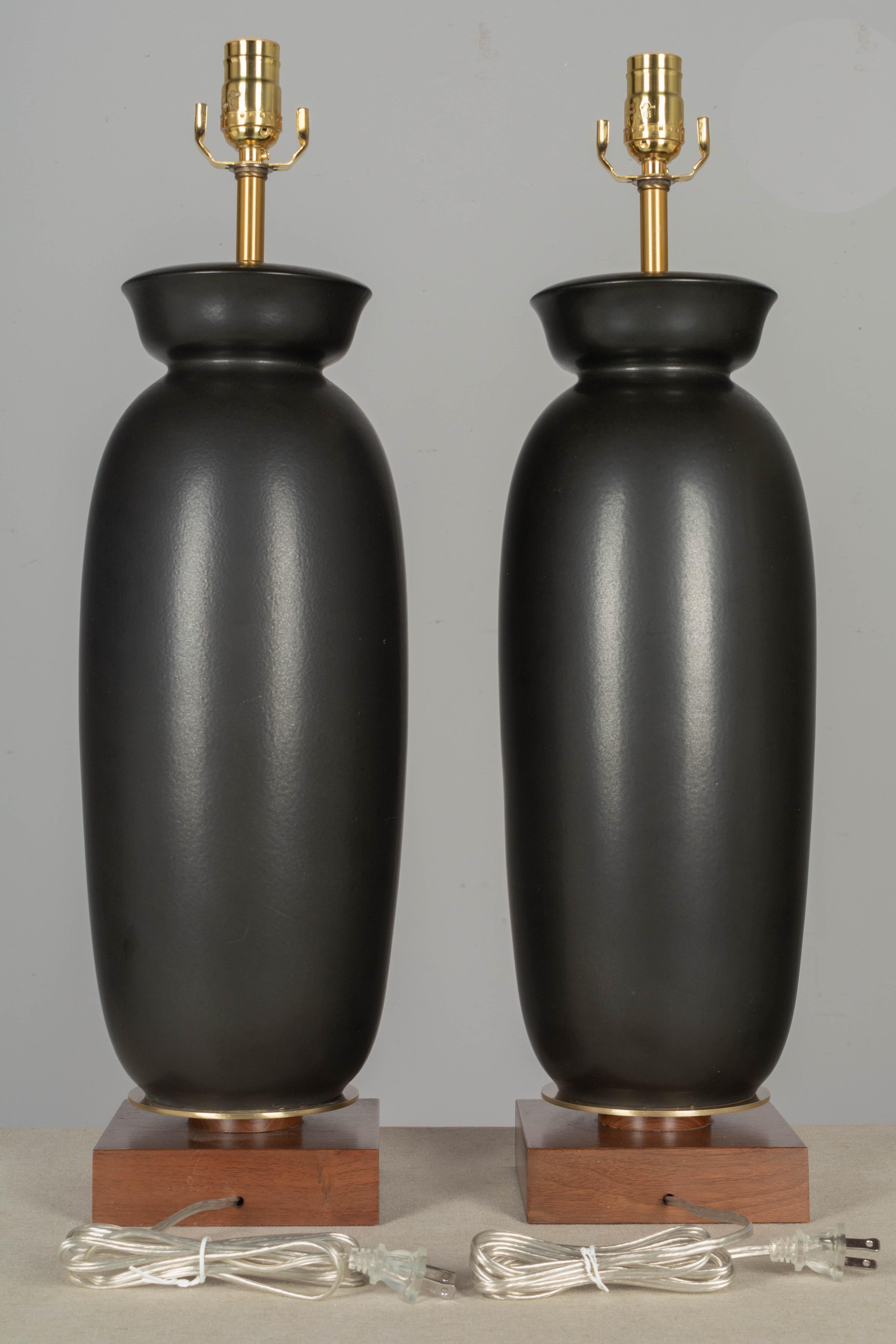 Mid Century Georges Briard Ceramic Lamps Pair For Sale 2