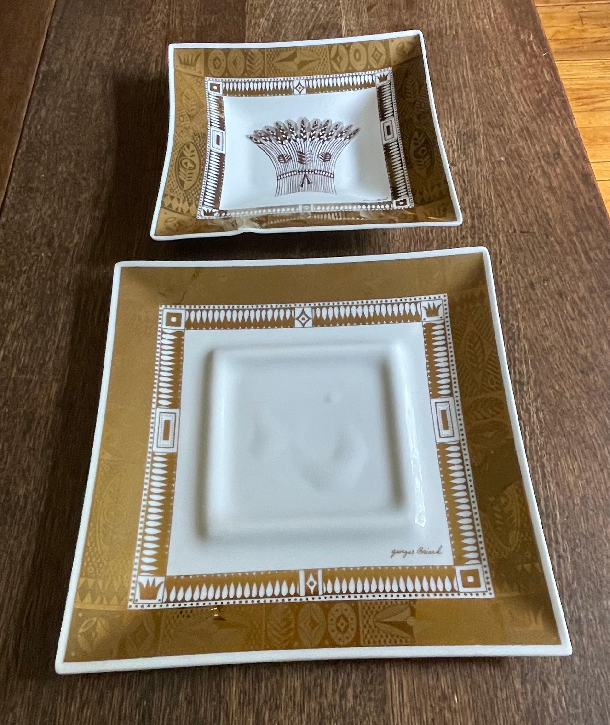 American Mid Century Georges Briard Milk Glass Trays with Gold Leaf Pattern 