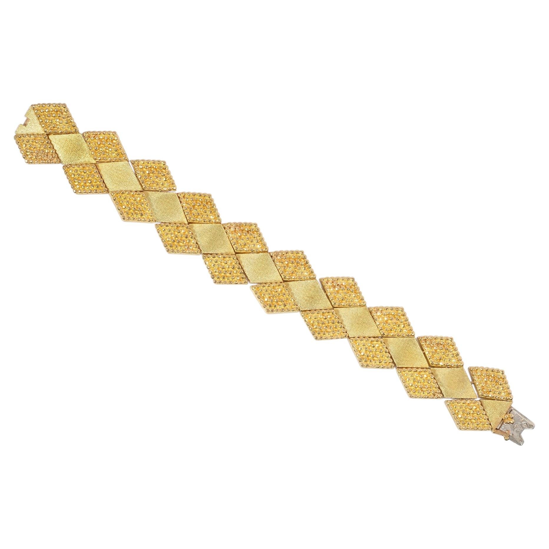 Rautenförmiges Goldarmband von Georges Lenfant für Cartier aus der Jahrhundertmitte im Angebot