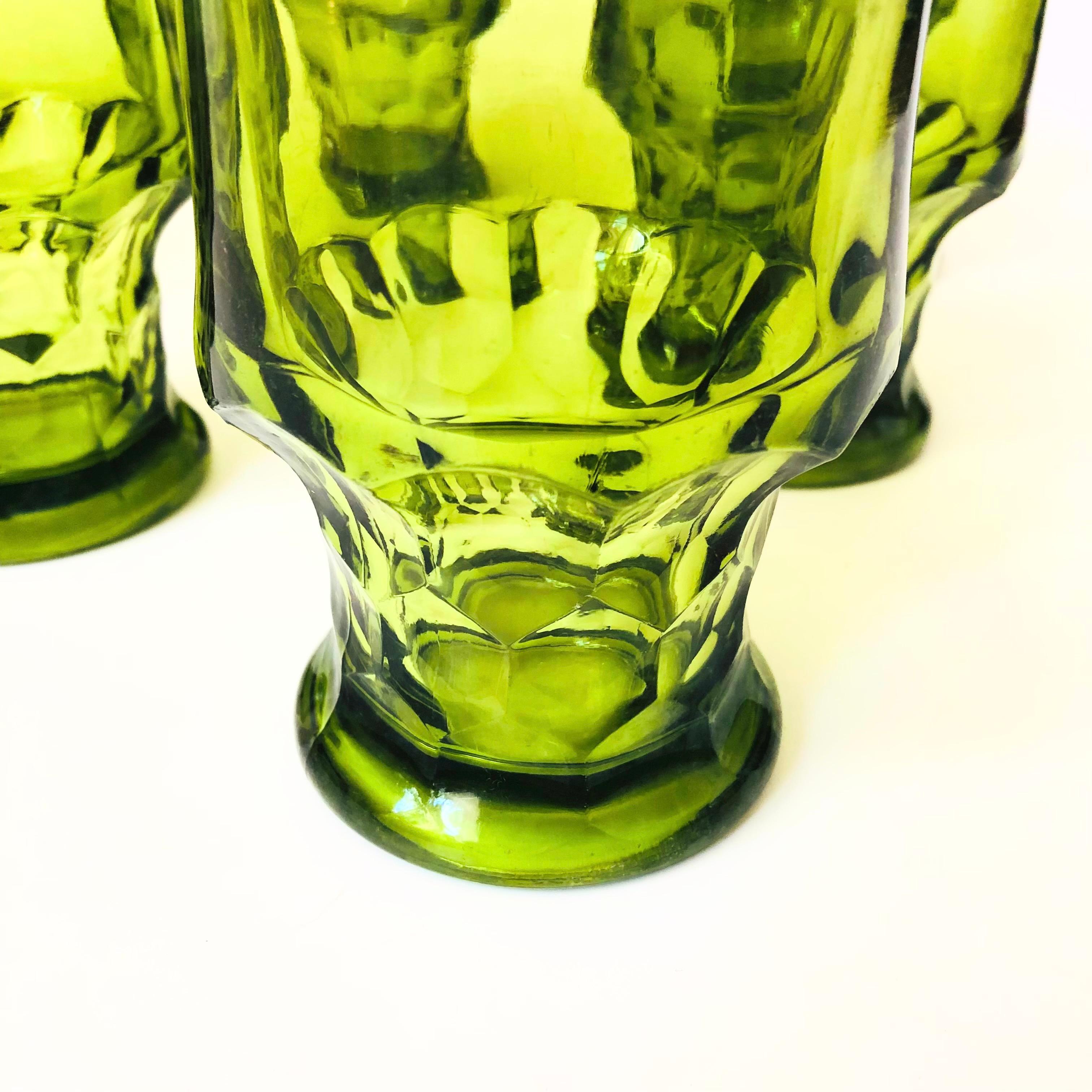 Mid Century Georgian Green Cocktail Glasses - Set of 6 In Good Condition In Fairfield, CA