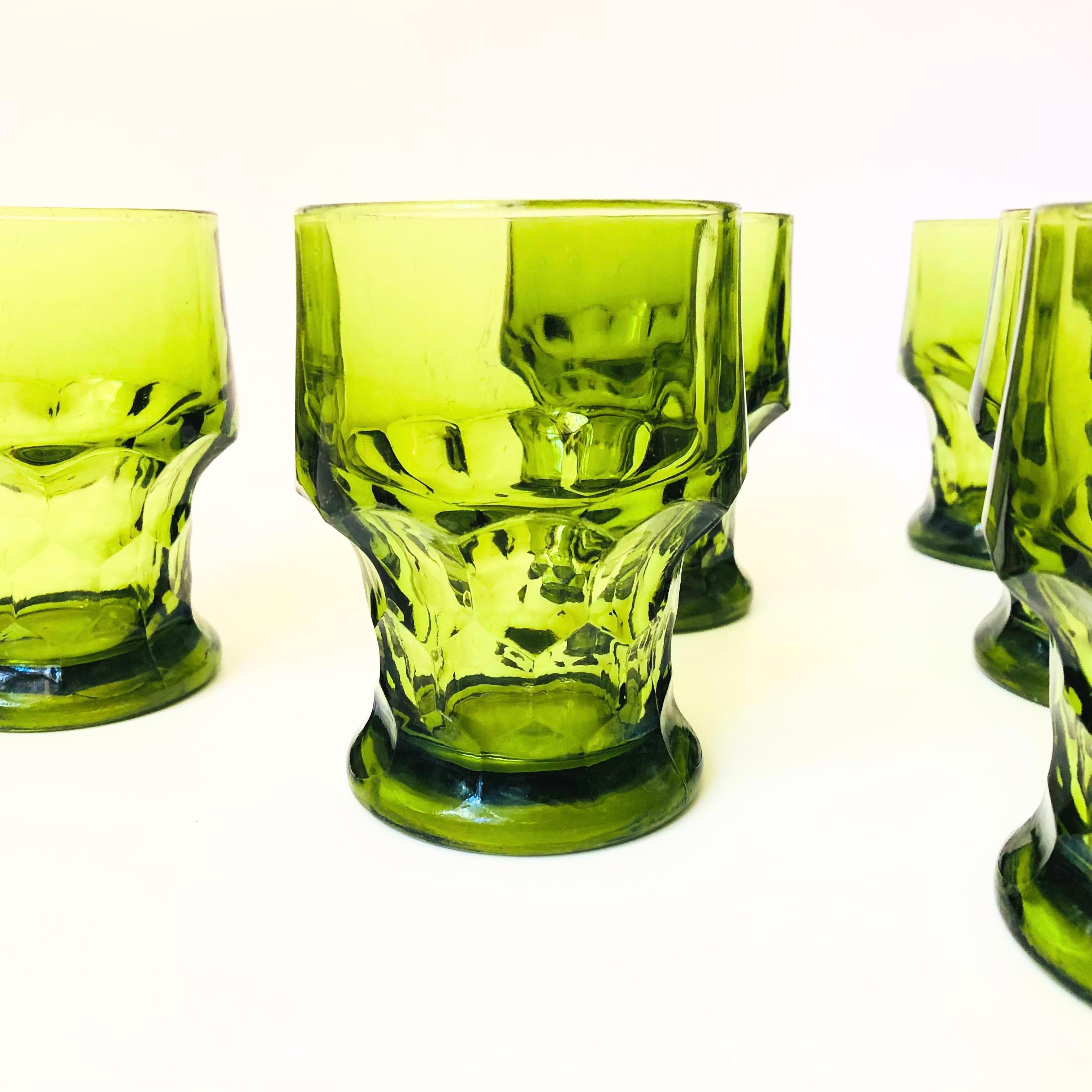 Mid Century Georgian Green Cocktail Glasses - Set of 6 2
