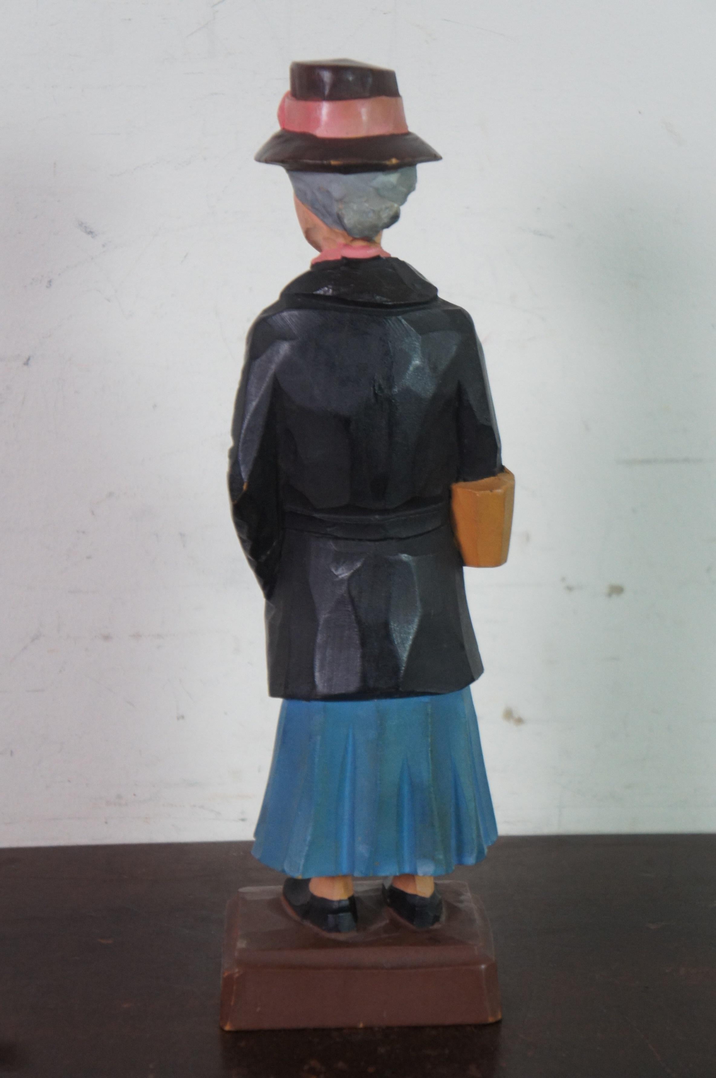 Mid Century Gerald Pat Hannah Canadian Carved Wood Figure Rose In Good Condition In Dayton, OH