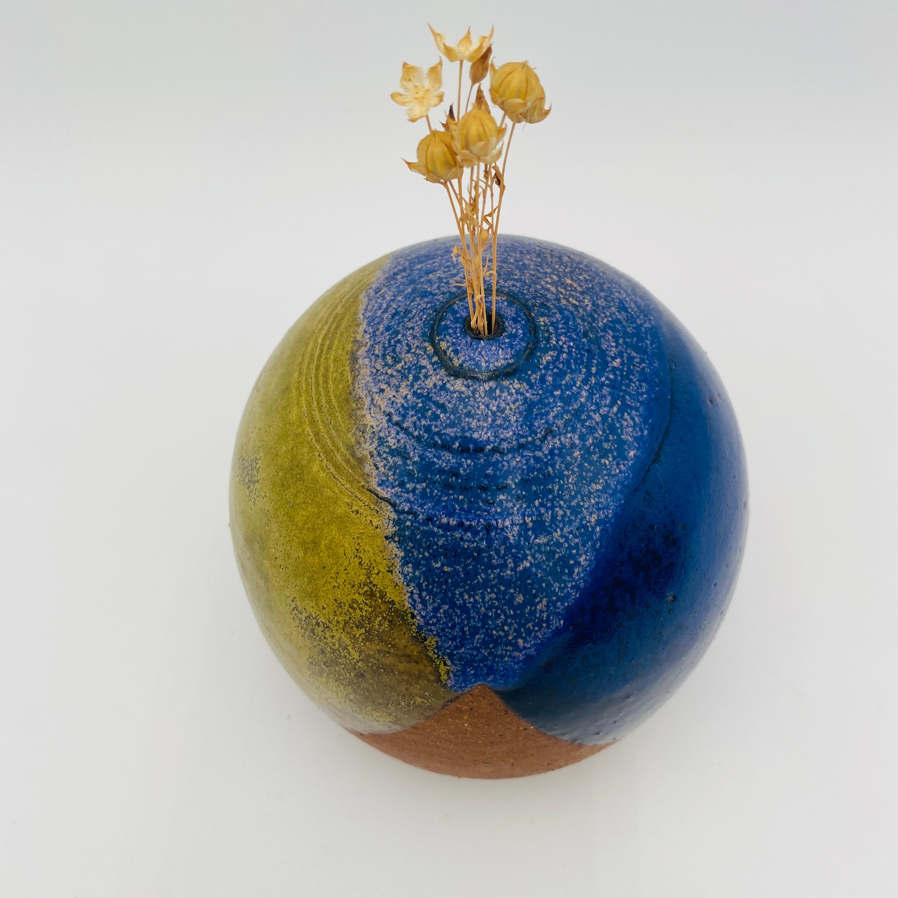 Vaso d'arte di metà secolo dello Studio Gerald Patrick Pottery in vendita 4