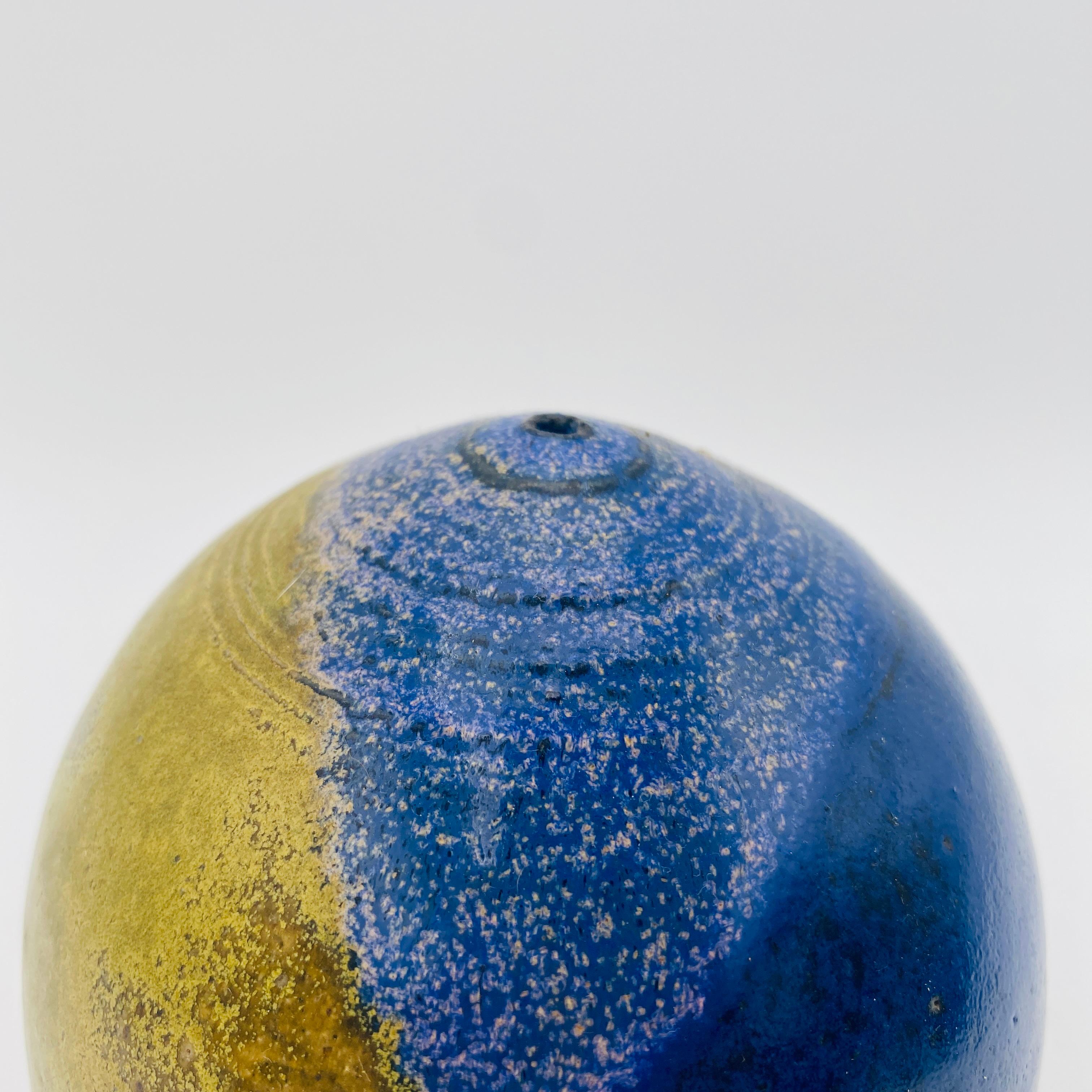 Vaso d'arte di metà secolo dello Studio Gerald Patrick Pottery in vendita 1