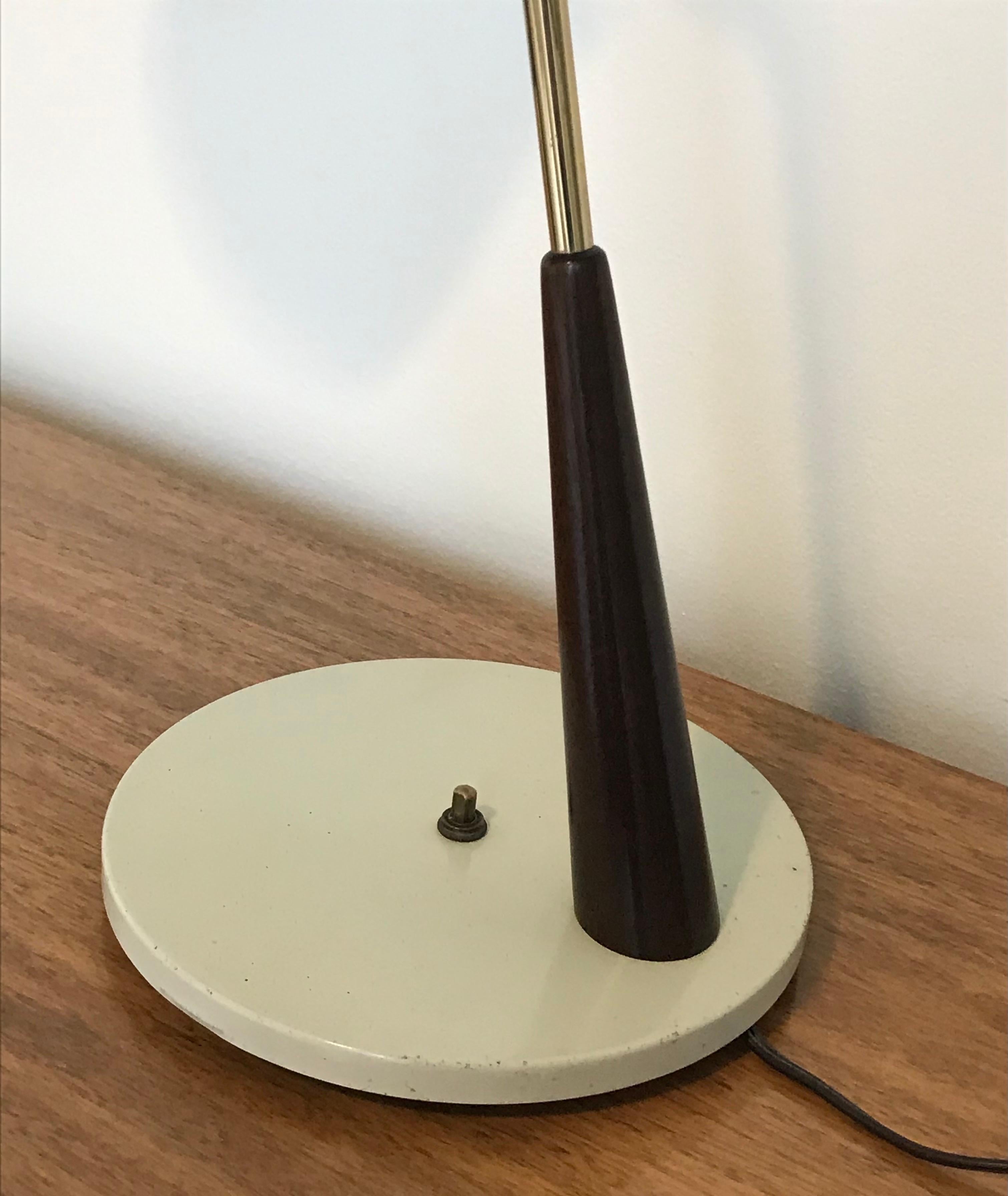 Mid-20th Century Mid Century Gerald Thurston for Lightolier Articulating Desk Lamp For Sale