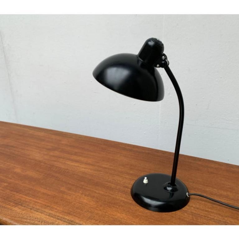 Lampe de table allemande du milieu du siècle 6556 par Christian Dell pour Kaiser Idell, années 1960 en vente 1