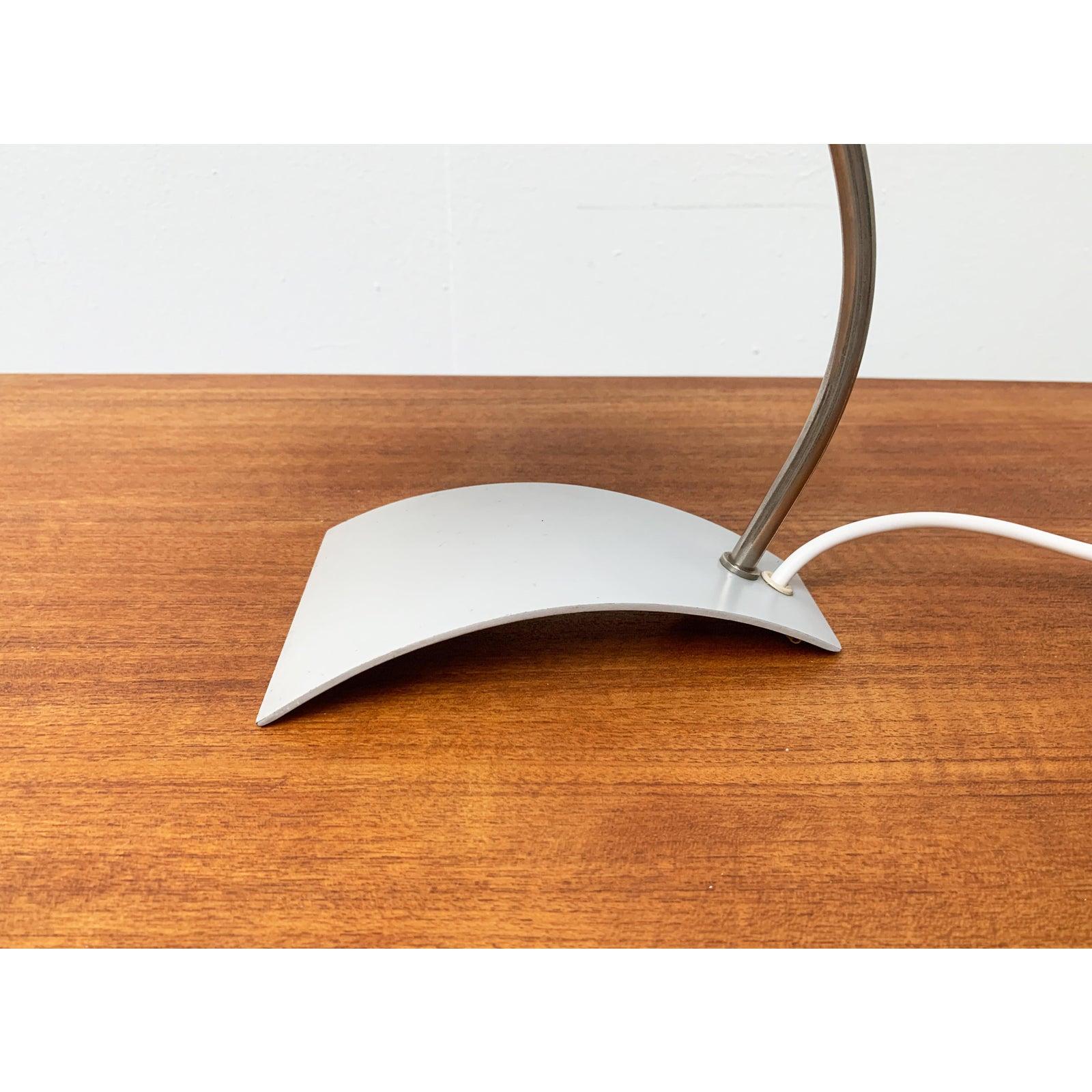 Lampe de bureau allemande 6840 Kaiser Idell / Kaiser Leuchten, années 1960 en vente 1