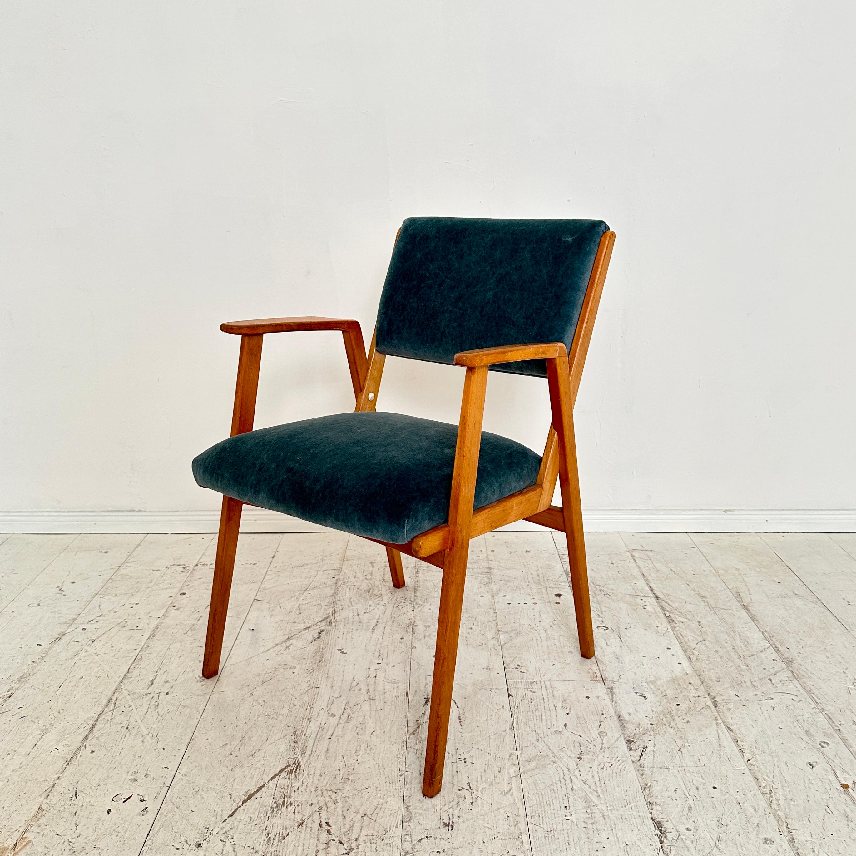 Mid-Century Modern Mid Century German Armchair in Beech and Petrol Colored Velvet, around 1950 For Sale