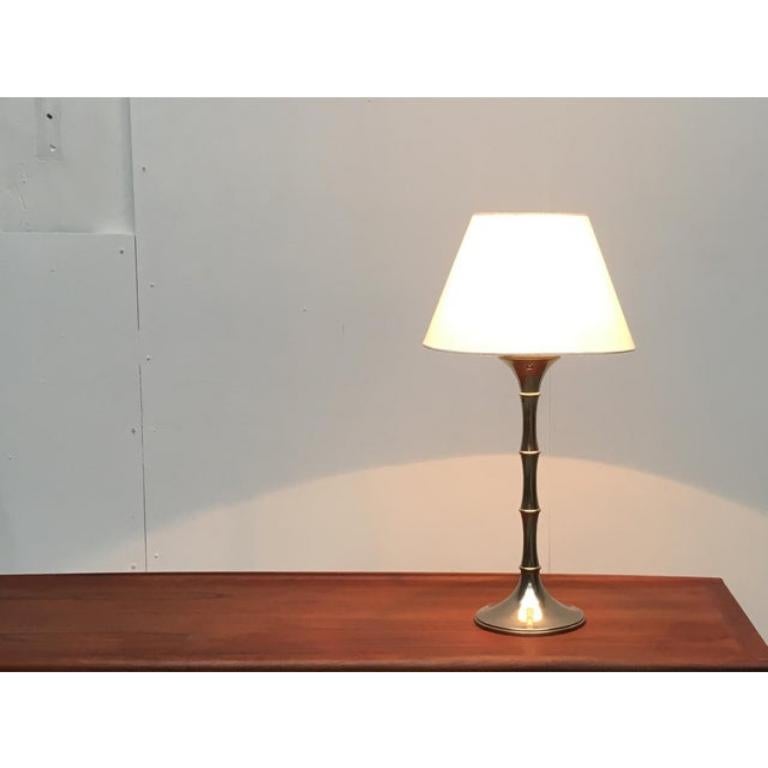Lámpara de mesa alemana de bambú de mediados de siglo, de Ingo Maurer para M Design, años 60 en venta 4