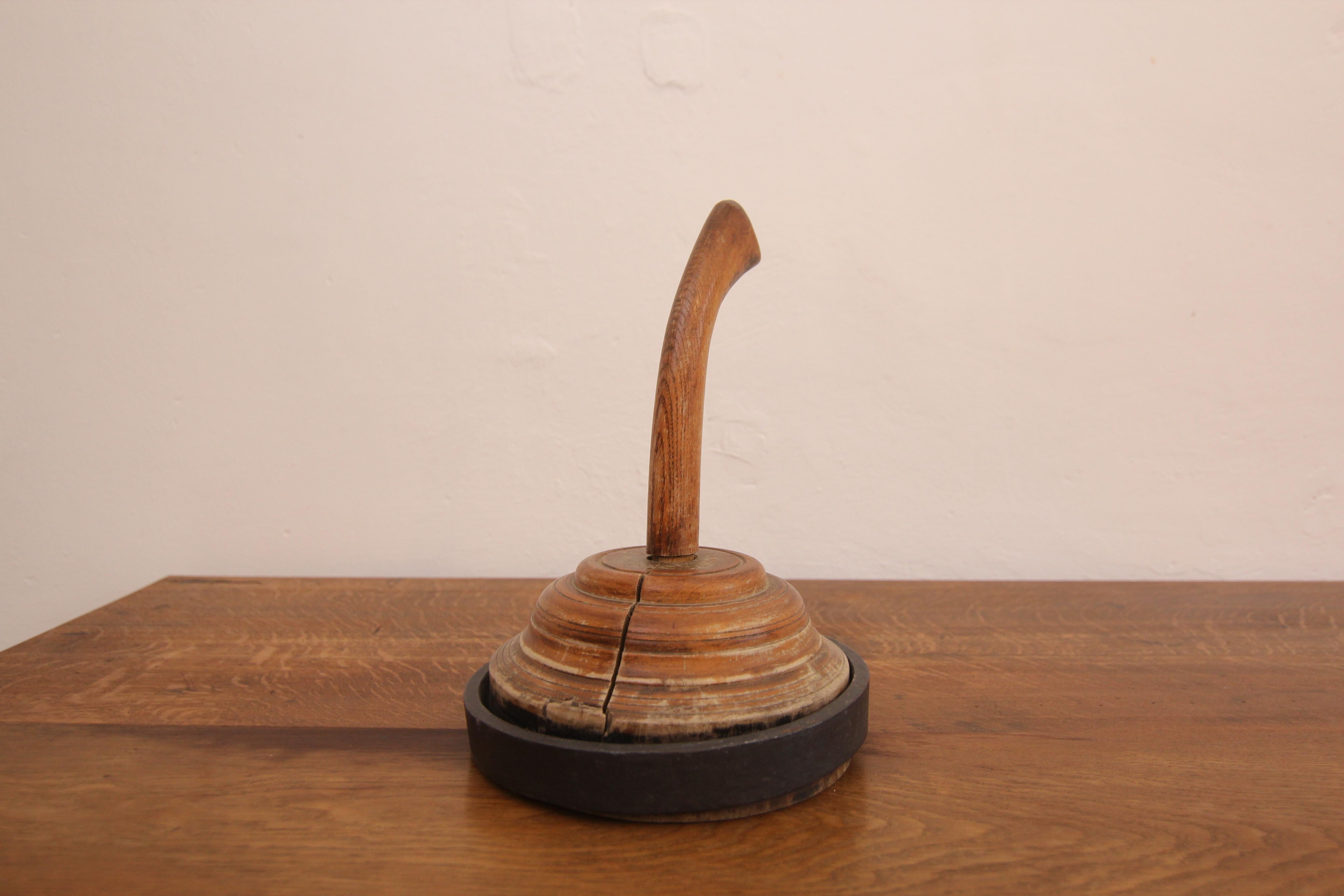 Deutscher Curling-Eisstock aus der Mitte des Jahrhunderts im Angebot 4