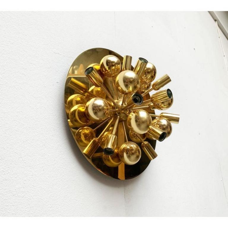 Lampada da soffitto o da parete atomica in ottone tedesca di metà secolo di Dorothee Becker, anni '70 in vendita 6