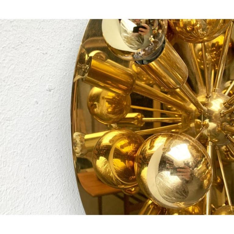 Lampada da soffitto o da parete atomica in ottone tedesca di metà secolo di Dorothee Becker, anni '70 in vendita 1
