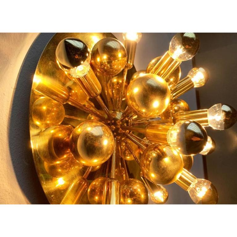 Lampada da soffitto o da parete atomica in ottone tedesca di metà secolo di Dorothee Becker, anni '70 in vendita 3