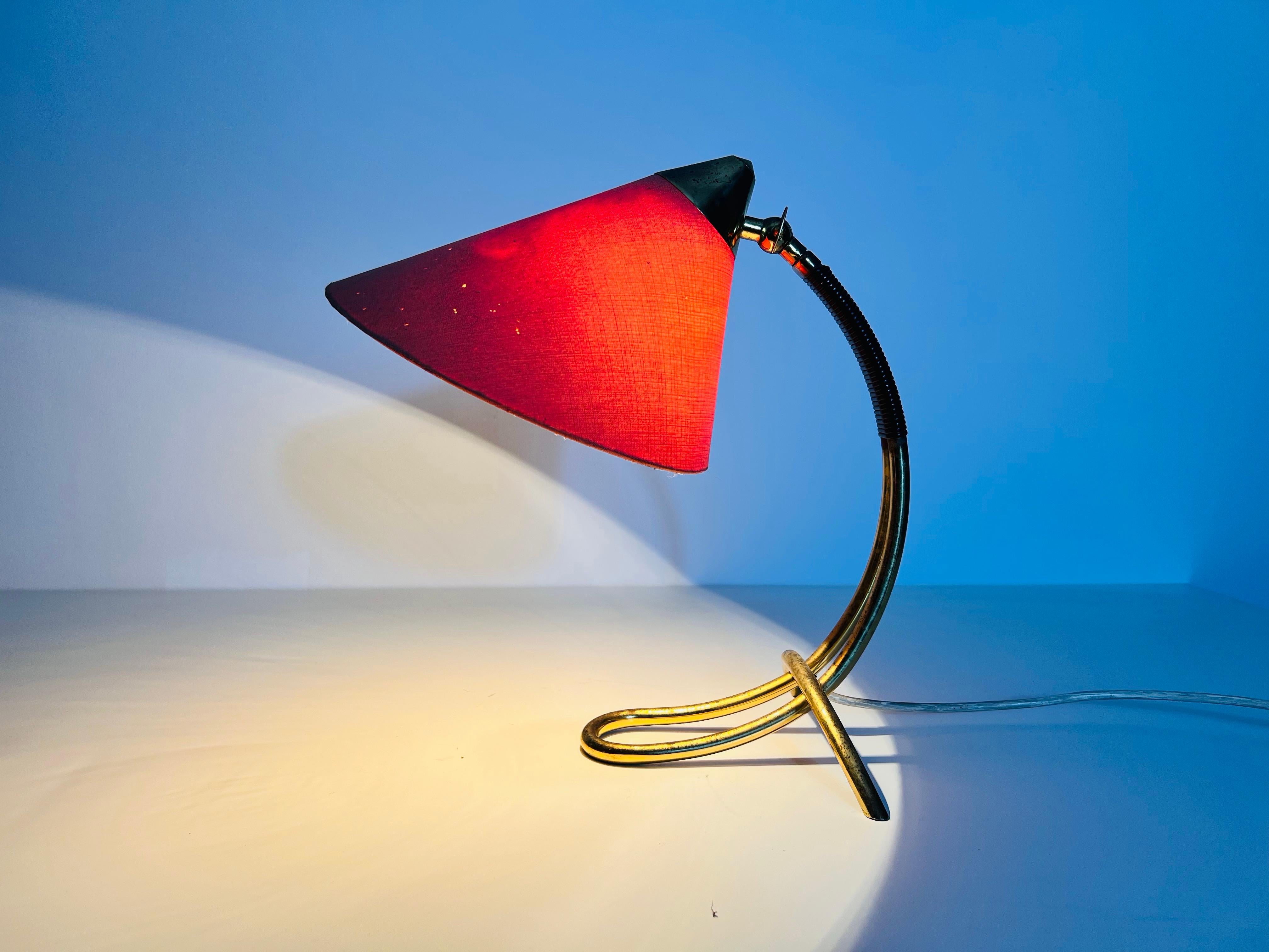 Lampe de table allemande en laiton du milieu du siècle, années 1960 en vente 3
