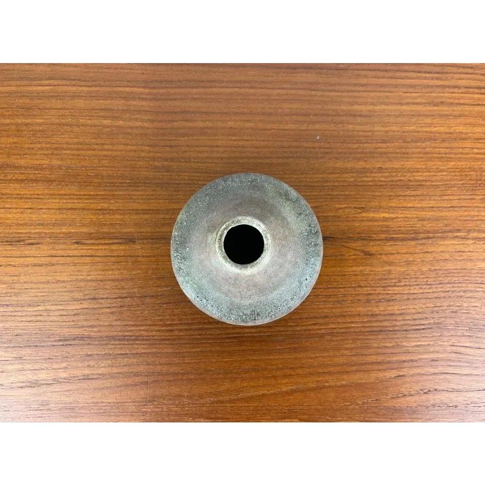 Mid-Century German Brutalist Studio Pottery Vase by Lu and Gerd Grove, 1963 For Sale 5