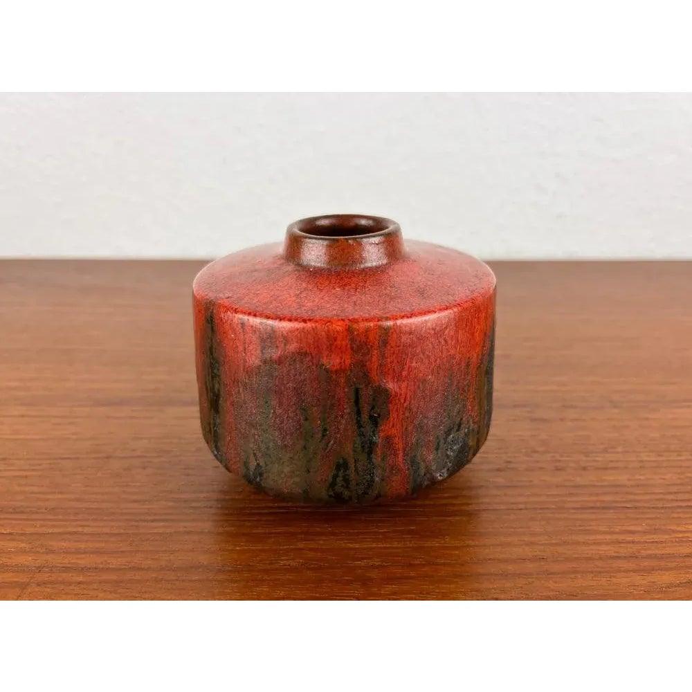 Mid-Century German Brutalist Studio Pottery Vase by Lu and Gerd Grove, 1964 In Excellent Condition For Sale In Hamburg, DE