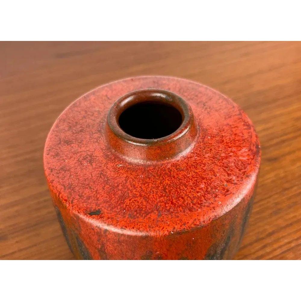 Mid-Century German Brutalist Studio Pottery Vase by Lu and Gerd Grove, 1964 For Sale 4