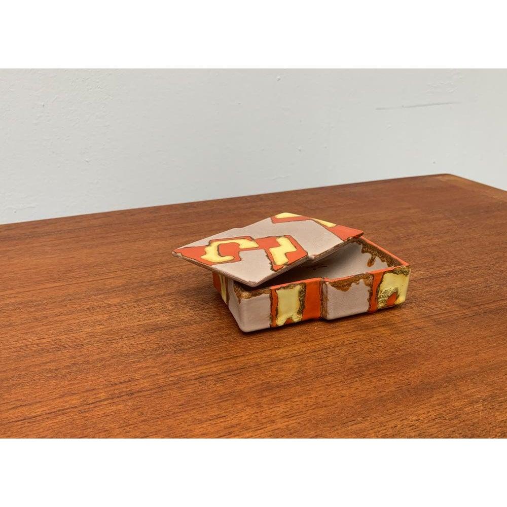 Mid-Century moderno Scatola in ceramica tedesca di metà secolo con coperchio, anni '60 in vendita
