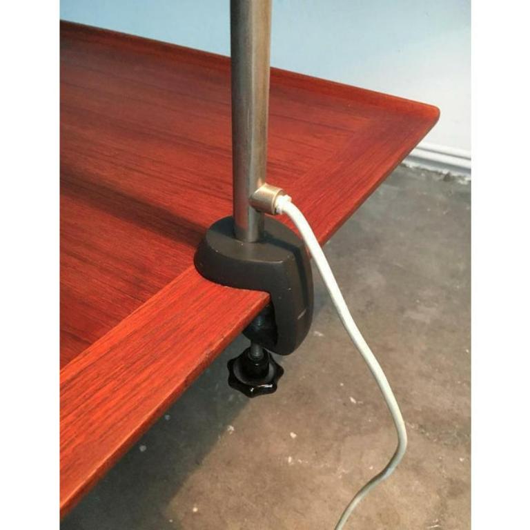 Mid-Century moderno Lampada da tavolo a morsetto tedesca di metà secolo di Kaiser Idell / Kaiser Leuchten, anni '60 in vendita