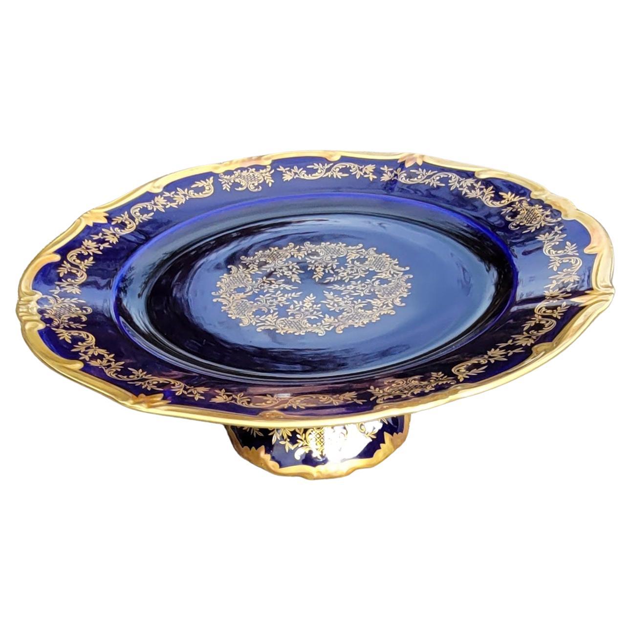 Mid-Century Modern Compotier allemand du milieu du siècle dernier, décoré de porcelaine cobalt et doré en vente