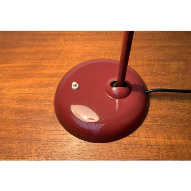 Lampada da tavolo 6556 di Christian Dell, 1960, metà secolo, Germania, rosso scuro in vendita 1