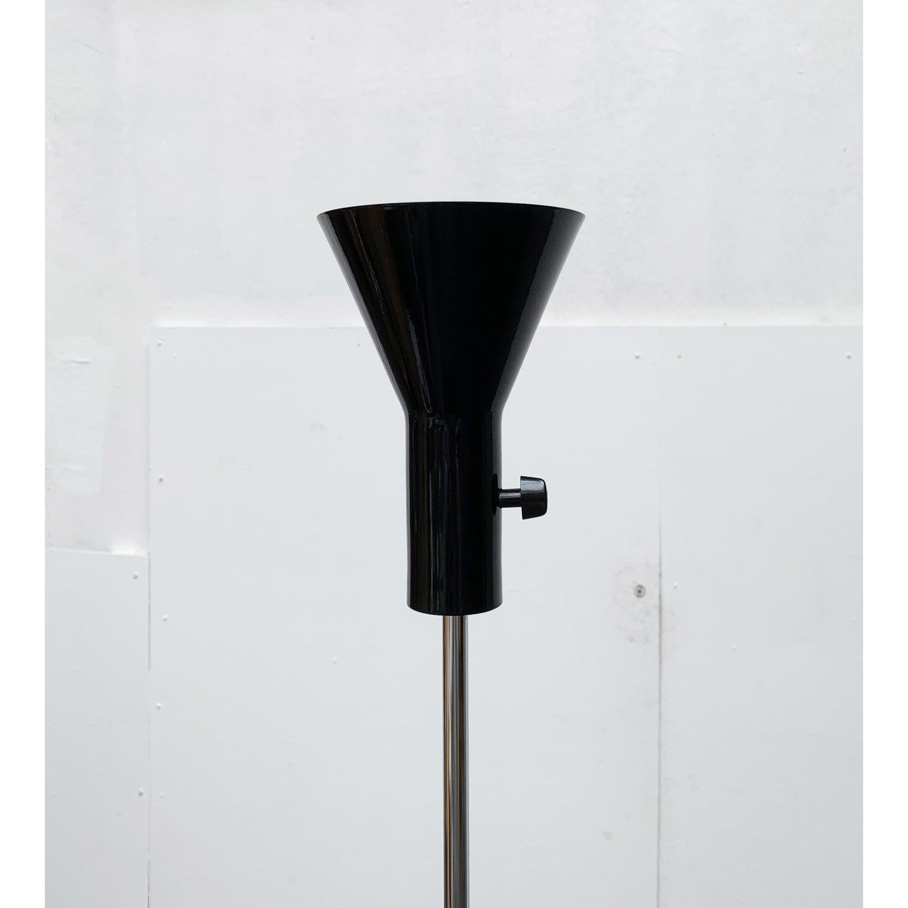 Lampada da terra tedesca ES 57 di Egon Eiermann per Tecnolumen, 1950 in vendita 5