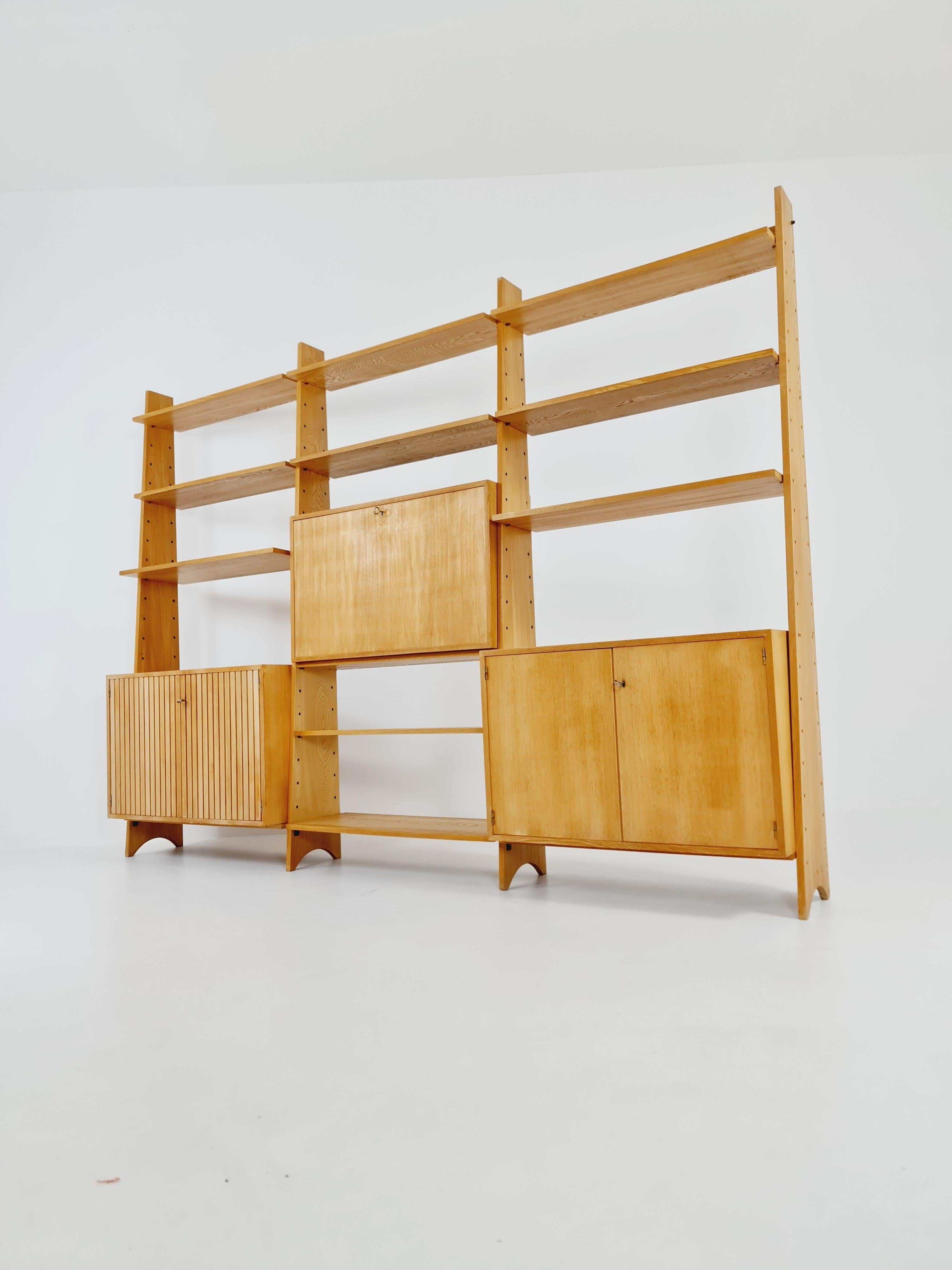 Mid-Century German freestanding vintage library bookcase shelf, 3-parts, 1960s For Sale 8
