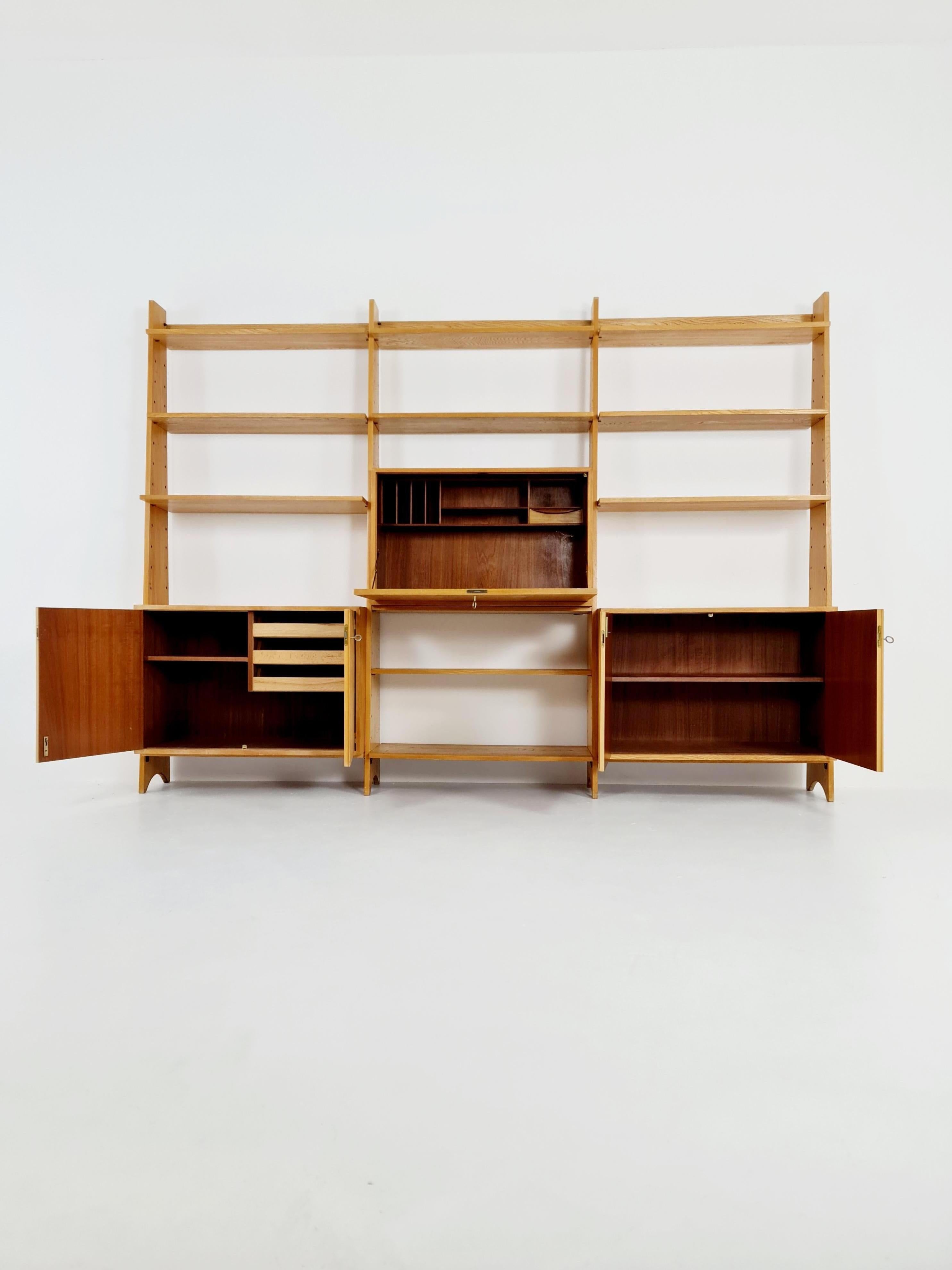 Mid-Century Modern Mid-Century German freestanding vintage library bookcase shelf, 3-parts, 1960s For Sale