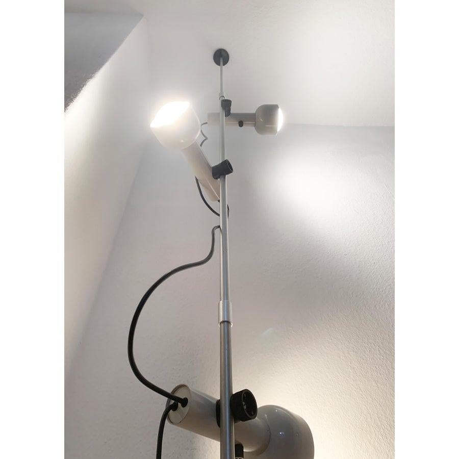 Mid-Century German GDR Space Age Pole Floor Lamp rom Narva For Sale 6