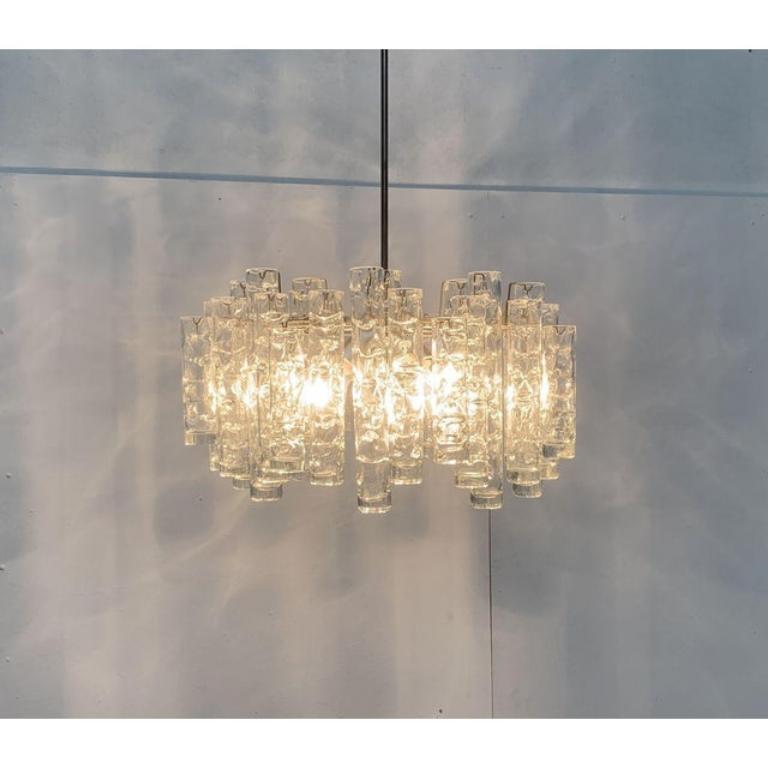 Lampadario in vetro tedesco di metà secolo di Doria Leuchten, anni '60 in vendita 3