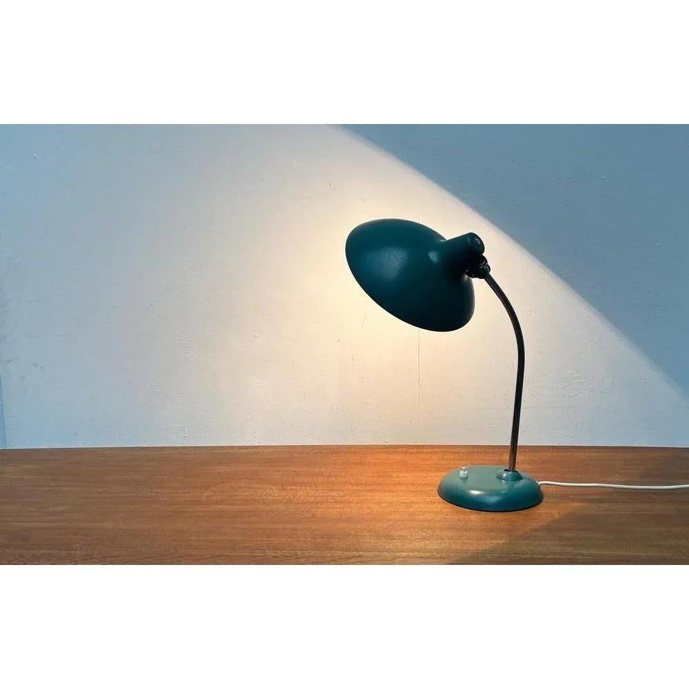 Lampe de table vert allemande 6786 par Christian Dell, années 1960 en vente 5