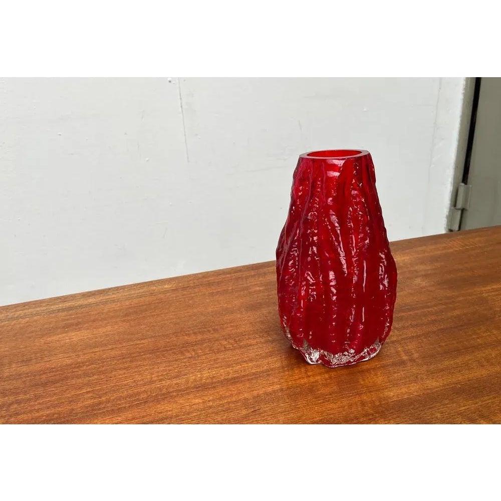 Tedesco Vaso tedesco di metà secolo in vetro corteccia pesante di Ingrid Glas, Germania, anni '60 in vendita