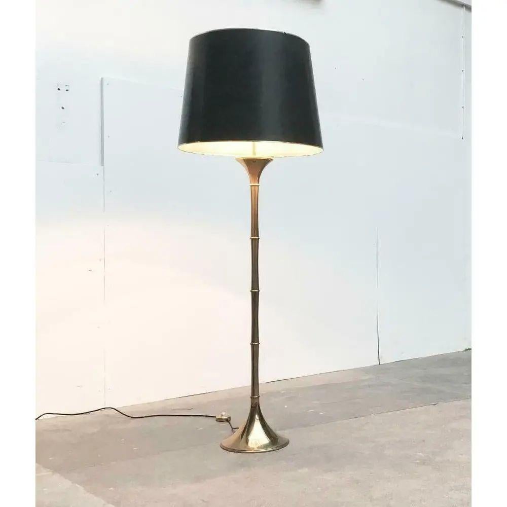 Lámpara de pie de bambú estilo Hollywood Regency alemán de mediados de siglo de Ingo Maurer, años 60 en venta 2