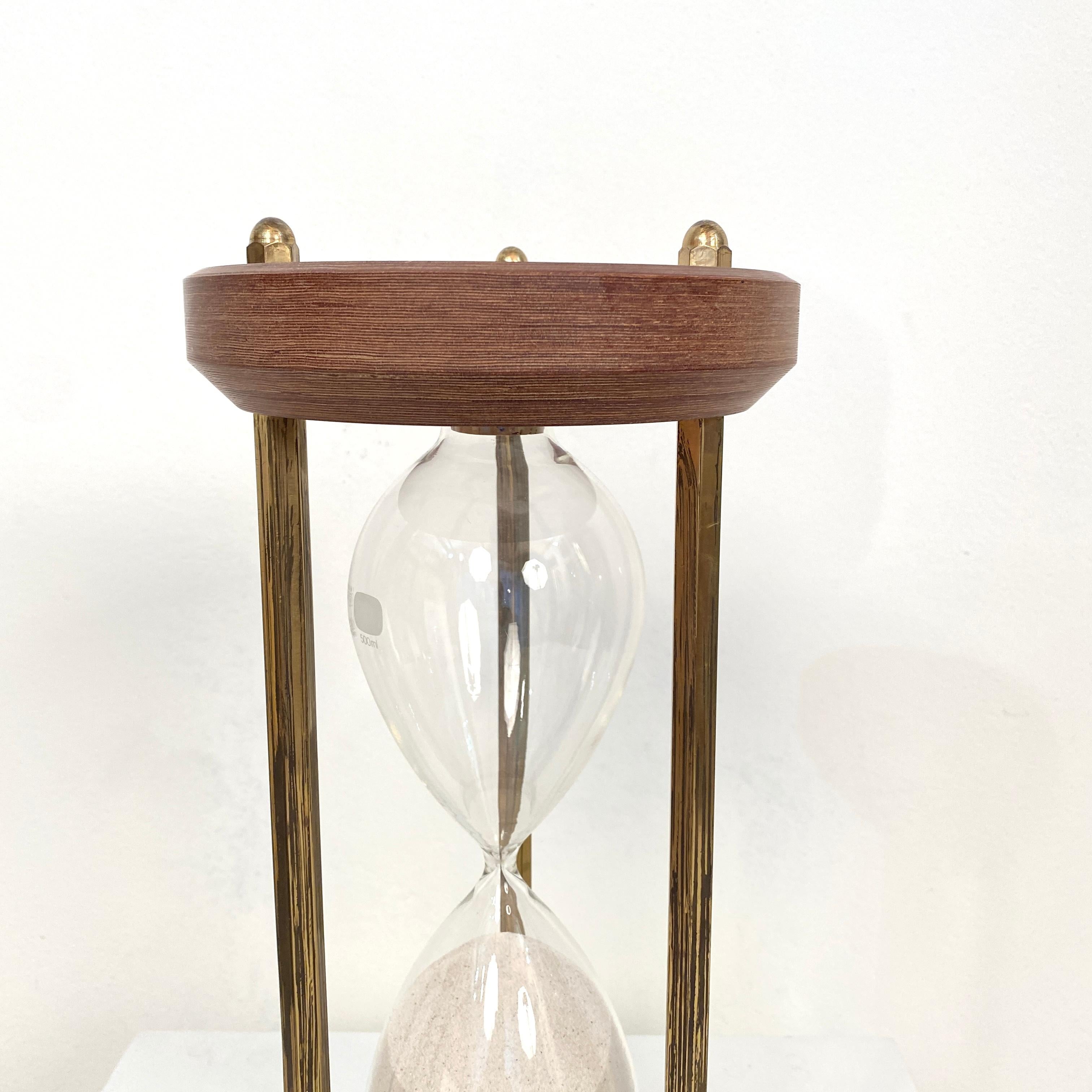 Mid Century German Hour Glass in Brown Wood and Brass, around 1970 2