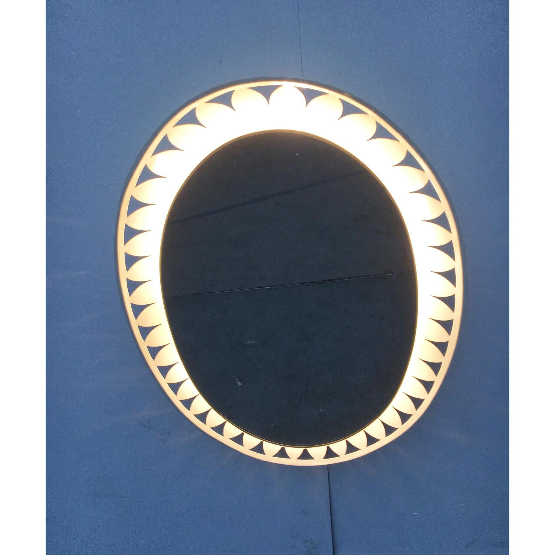 20th Century Mid-Century German Illuminated Mirror by Ernest Igl for Hillebrand Lighting For Sale