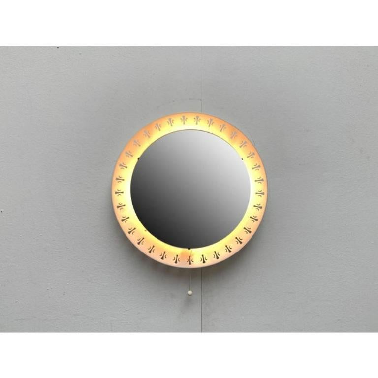 Tedesco Specchio illuminato tedesco di metà secolo di Ernest Igl per Hillebrand Lighting, anni '60 in vendita