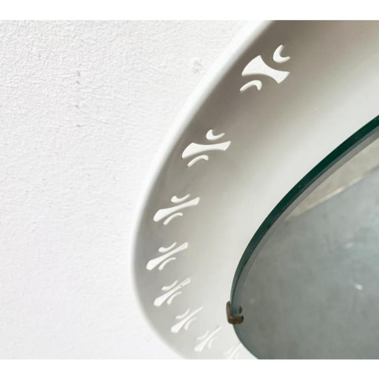 Specchio illuminato tedesco di metà secolo di Ernest Igl per Hillebrand Lighting, anni '60 in vendita 1