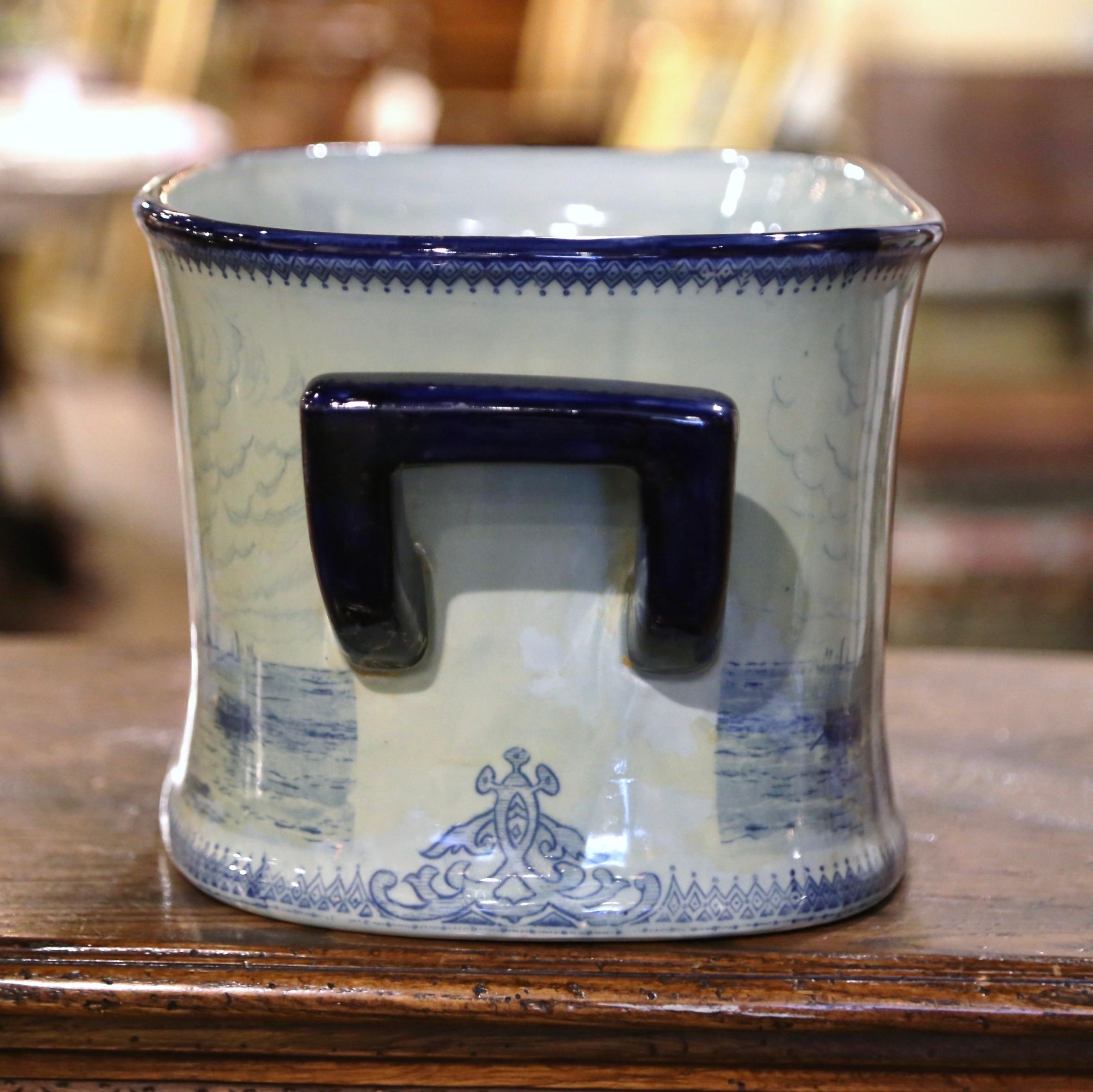 Jardinera alemana de mediados de siglo de porcelana azul y blanca pintada a mano de Meissen Porcelana