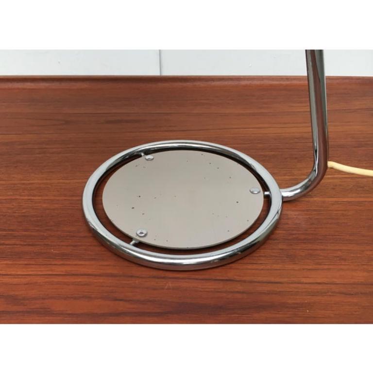 Lámpara de mesa de metal alemana de mediados de siglo Model 6761 de Christian Dell, años 60 en venta 3