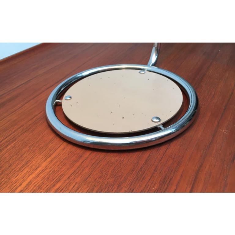 Lámpara de mesa de metal alemana de mediados de siglo Model 6761 de Christian Dell, años 60 Metal en venta