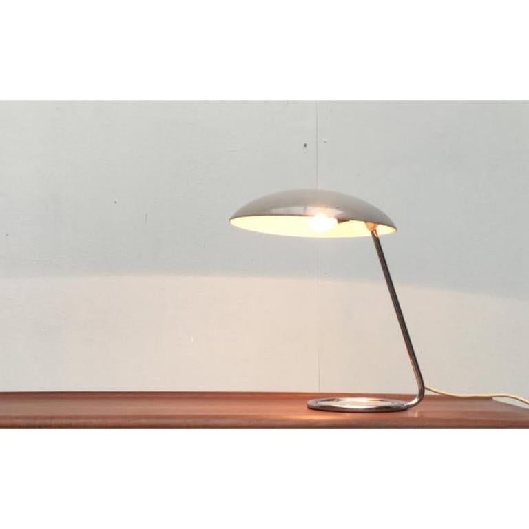 Lámpara de mesa de metal alemana de mediados de siglo Model 6761 de Christian Dell, años 60 en venta 2