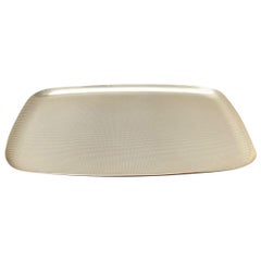 Deutsche Metallteller aus der Mitte des Jahrhunderts aus der Zeppelin Metallwerke