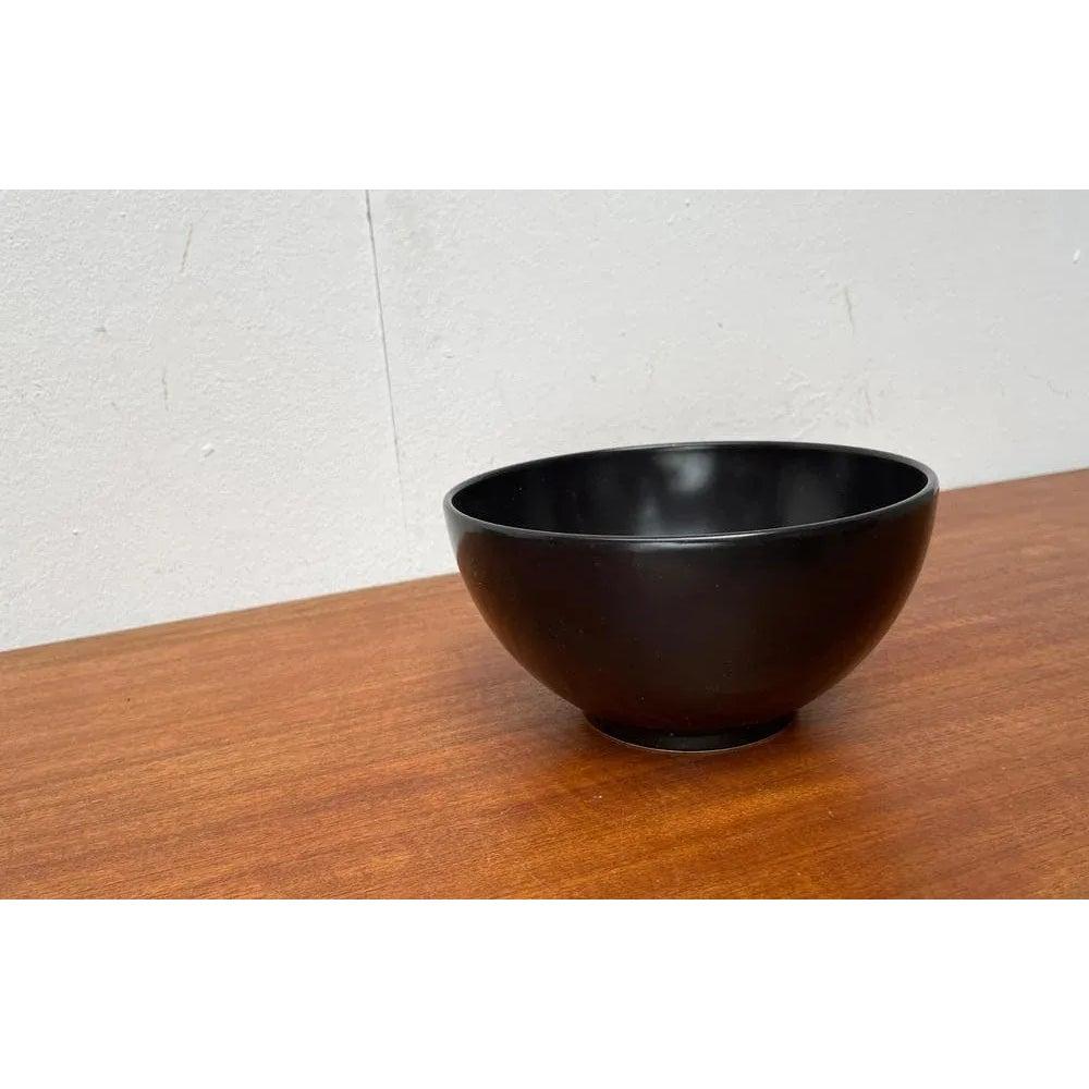 Ciotola in ceramica minimalista tedesca di metà secolo di Wächtersbach, anni '60 In condizioni ottime in vendita a Hamburg, DE
