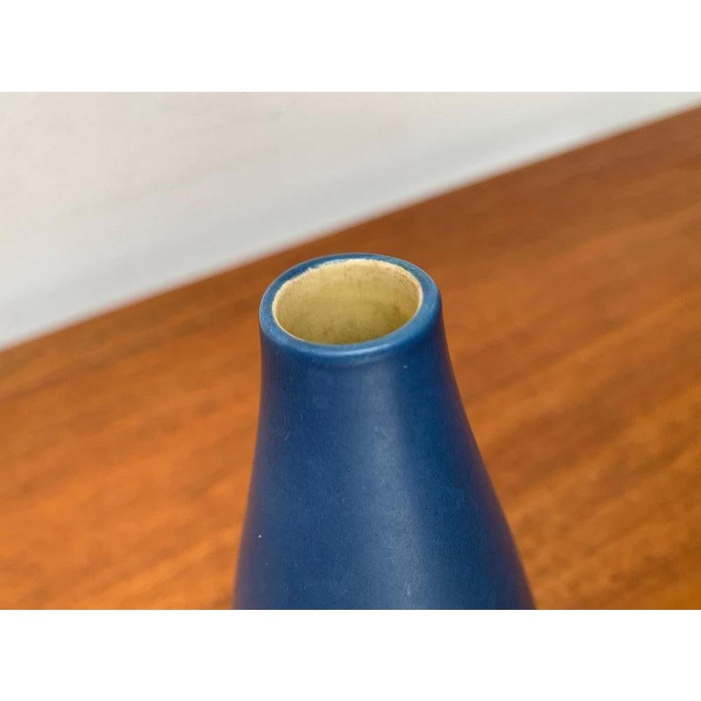 Mid-Century German Minimalist Ceramic Vase, 1960s In Excellent Condition For Sale In Hamburg, DE