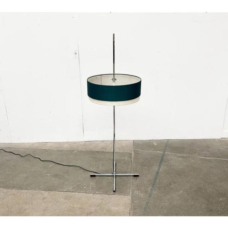 Lampada da terra minimalista tedesca di metà secolo, anni '60 In condizioni ottime in vendita a Hamburg, DE