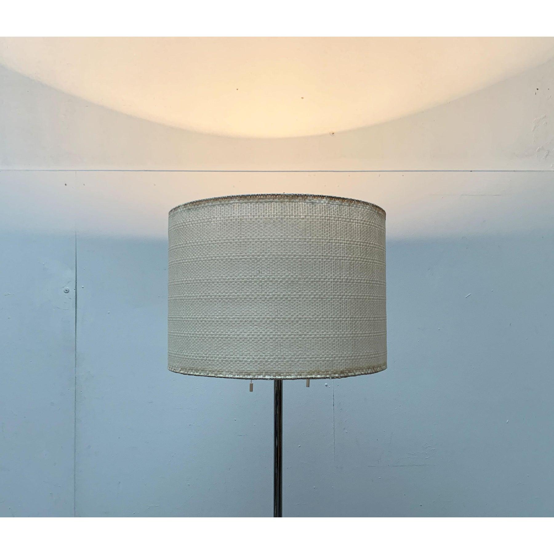 Tedesco Lampada da terra minimalista tedesca di metà secolo di Cosack, anni '60 in vendita