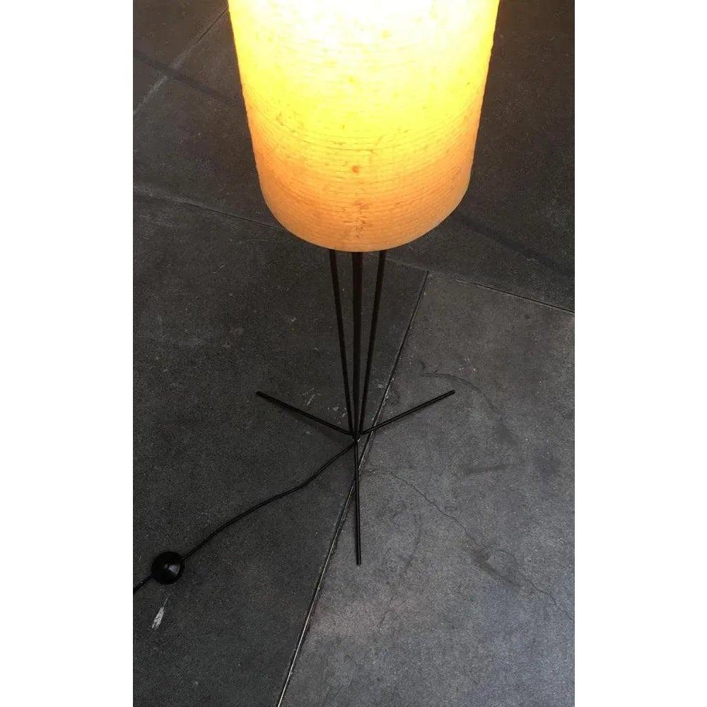 Mid-Century moderno Lampada da terra minimalista tedesca di metà secolo di Hesse Leuchten, anni '60 in vendita