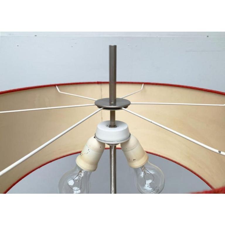 Lampada da terra minimalista tedesca di metà secolo di Kaiser Idell, anni '60 in vendita 5