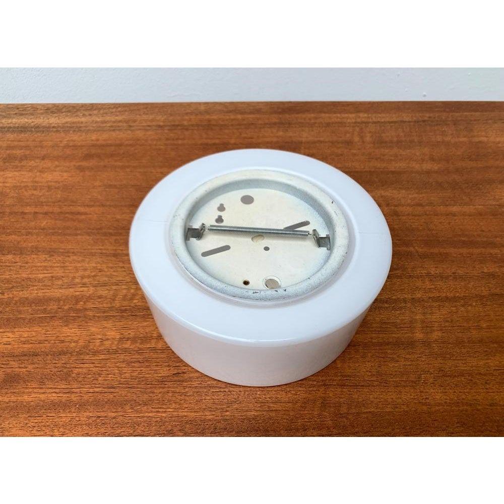 Tedesco Lampada da soffitto o da parete in vetro minimalista tedesca di metà secolo di Bigli, anni '60 in vendita