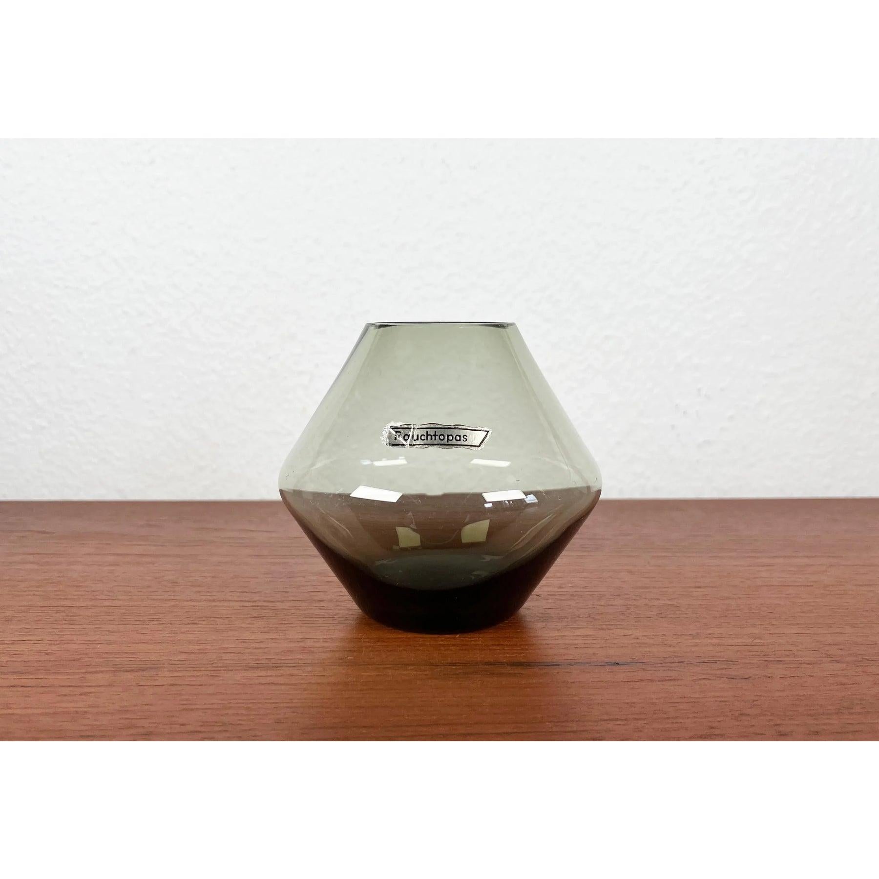 Mid-Century German Minimalist Glass Vase Rauchtopas, 1960s For Sale 4